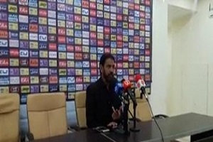 نشست خبری فیروز کریمی بعد از بازی با استقلال خوزستان + فیلم