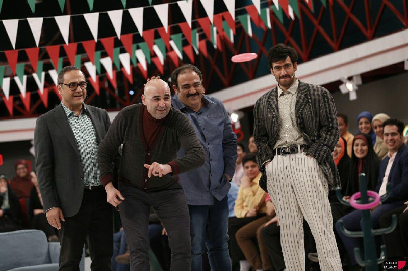 از جشن پیروزی انقلاب تا اجرای آهنگ &laquo;تایتانیک&raquo; در &laquo;خندوانه&raquo;