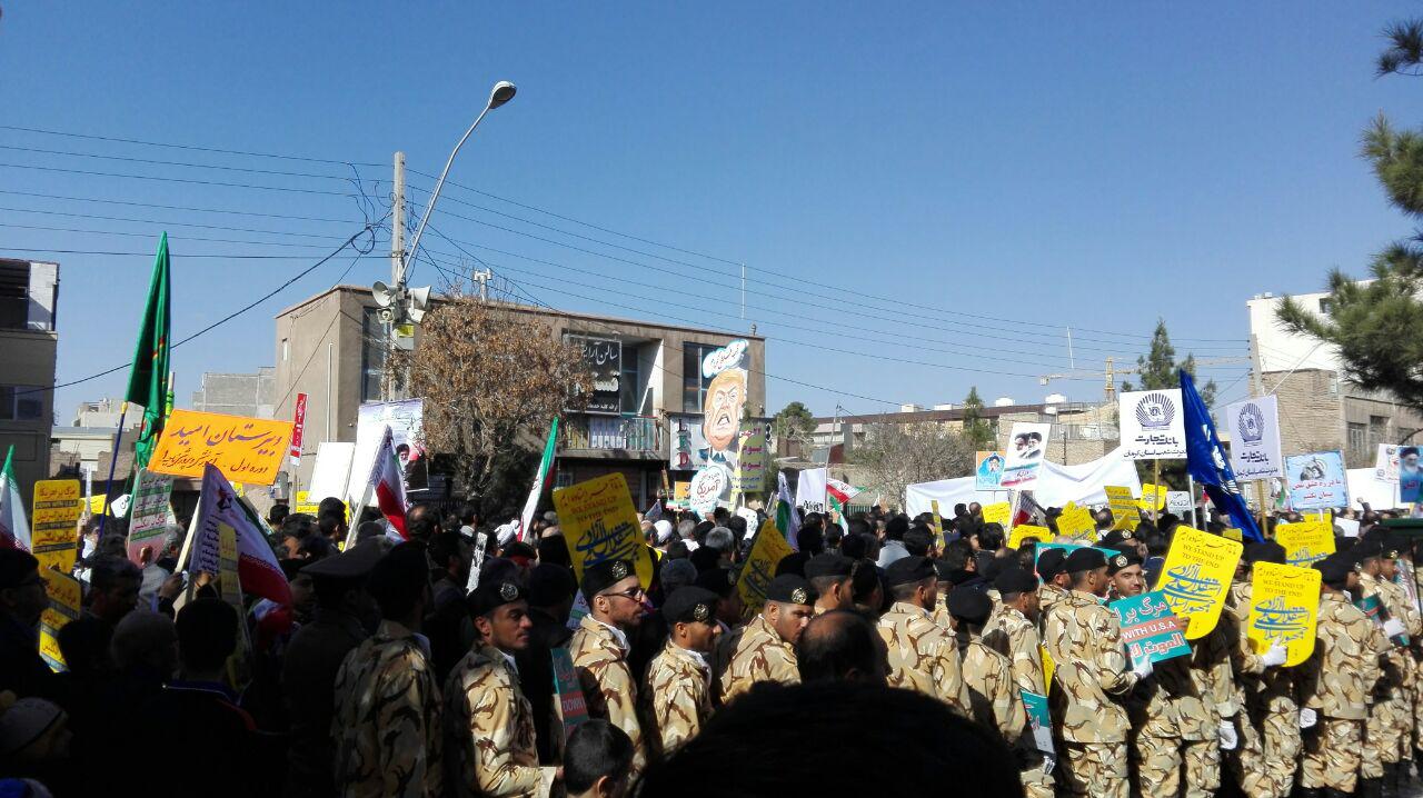 کرمان غرق شور و حماسه+ تصاویر