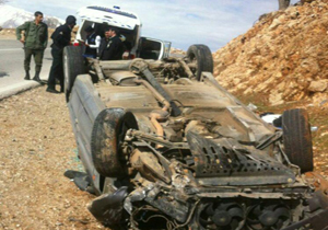سه مصدوم در واژگونی خودرو پژو