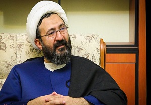 مردم با حضور خود در راهپیمایی22 بهمن جواب قاطع  به آمریکا دادند