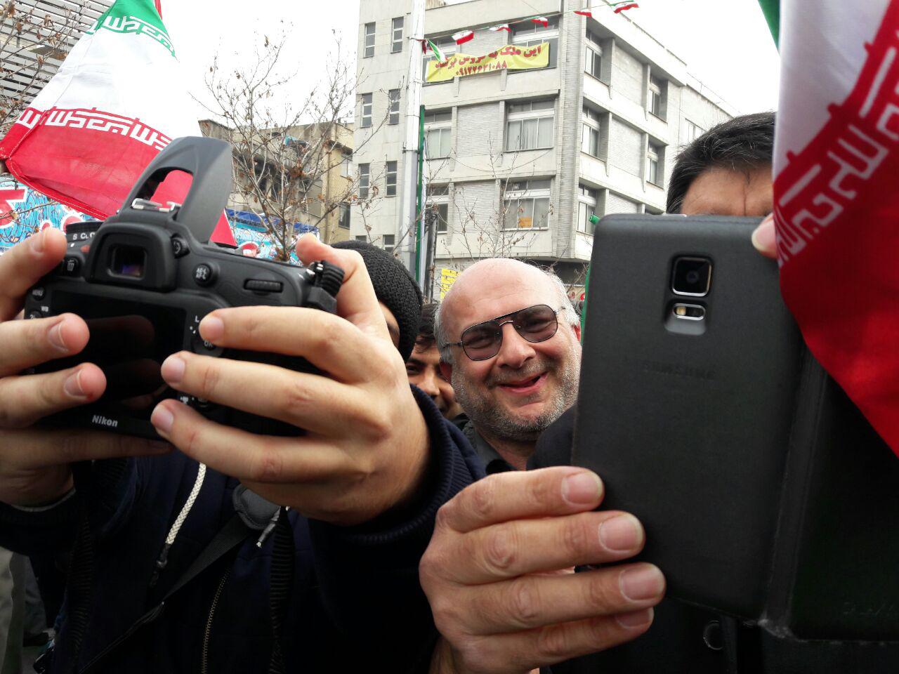 ماجرای نیمروز 