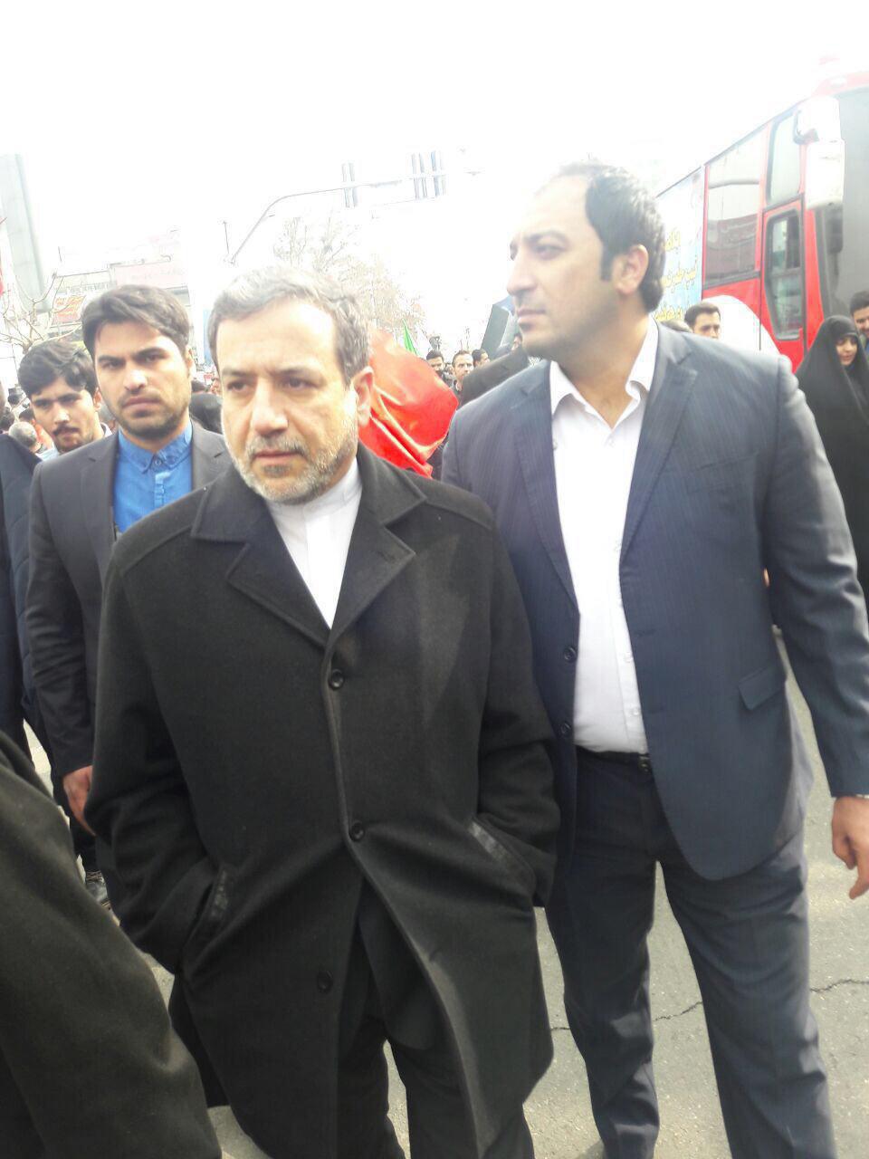 عراقچی: از تهدیدهای گاه و بیگاه ترامپ هراسی نداریم