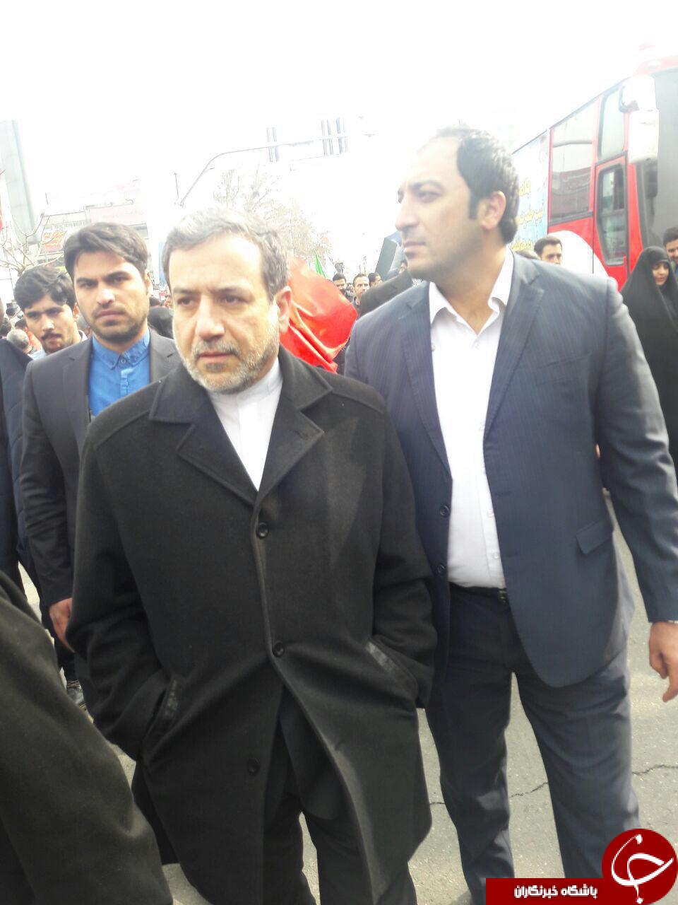 پاسخ تهدید آمریکایی&zwnj;ها در راهپیمایی 22 بهمن داده شد/ نمایش اقتدار ملی در خیابان آزادی + تصاویر