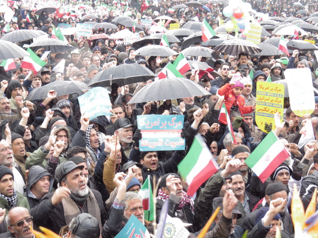 راهپیمایی 22 بهمن در همدان به روایت تصویر