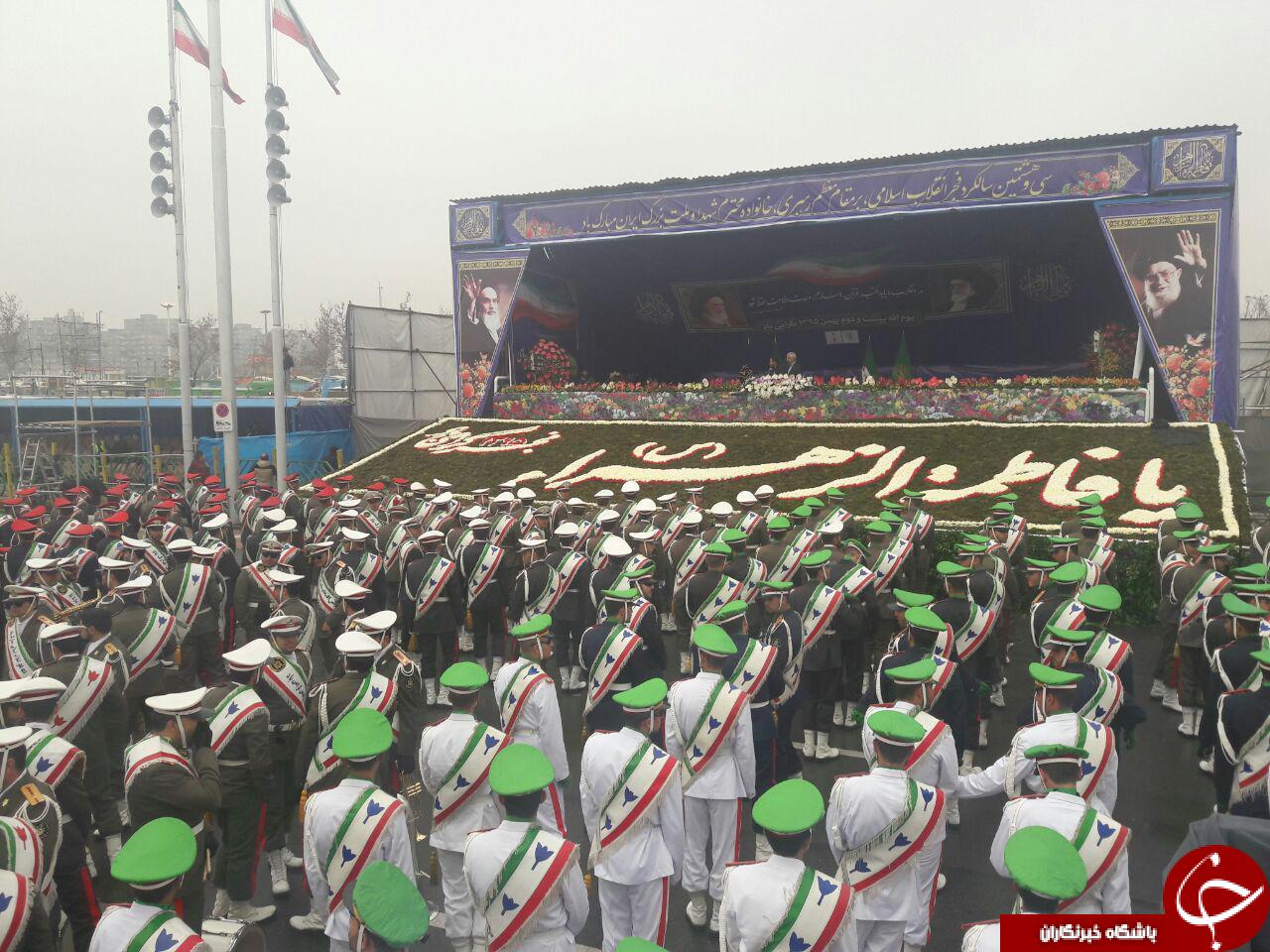 پاسخ تهدید آمریکایی&zwnj;ها در راهپیمایی 22 بهمن داده شد/ نمایش اقتدار ملی در خیابان آزادی + تصاویر