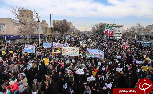 شرکت قریب به 350 هزار نفر از مردم قزوین در راهپیمایی 22 بهمن