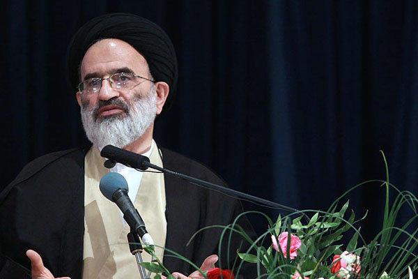 ملت ايران هيچگاه با آمريكا بيعت نمي كند