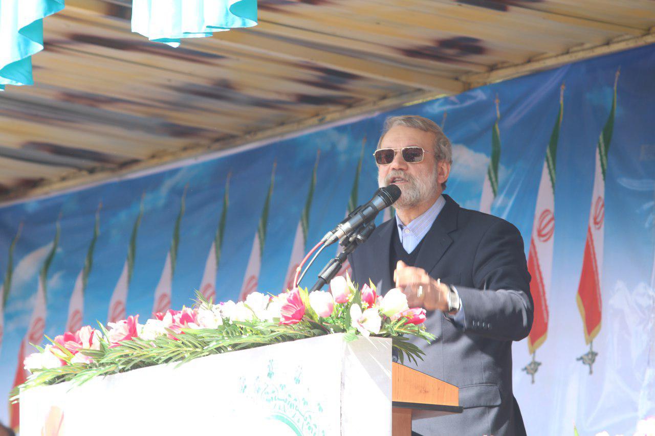 جلوه هایی از حضور +تصاویر
