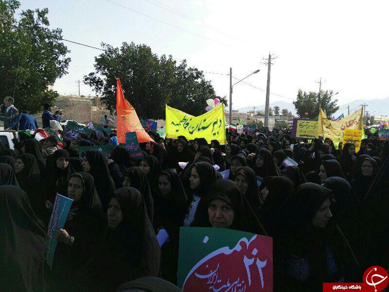 راهپیمایی یوم الله 22 بهمن در لارستان+ تصاویر