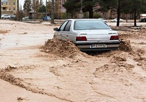 هشدار در رابطه با سیلابی شدن مسیر‌ها در فارس