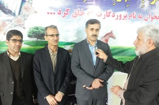 تا رسیدن به حد مطلوب سرانه دانش&zwnj;آموزان فاصله داریم