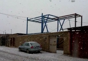 بارش زیبای برف در روستای کاریزک ناگهانی + فیلم