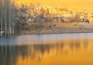 نمایی از طبیعت شگفت انگیز دریاچه سمیرم + فیلم
