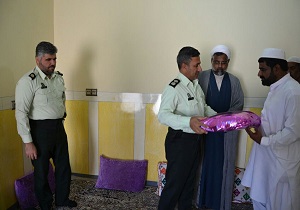 خانواده شهدا پرچمداران ترويج فرهنگ ايثار در جامعه