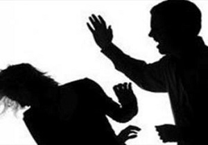 می توانید همسرانتان را سالی یک بار کتک بزنید!