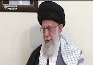 سخنان تازه رهبر انقلاب درباره کتاب آب هرگز نمی‌میرد + فیلم
