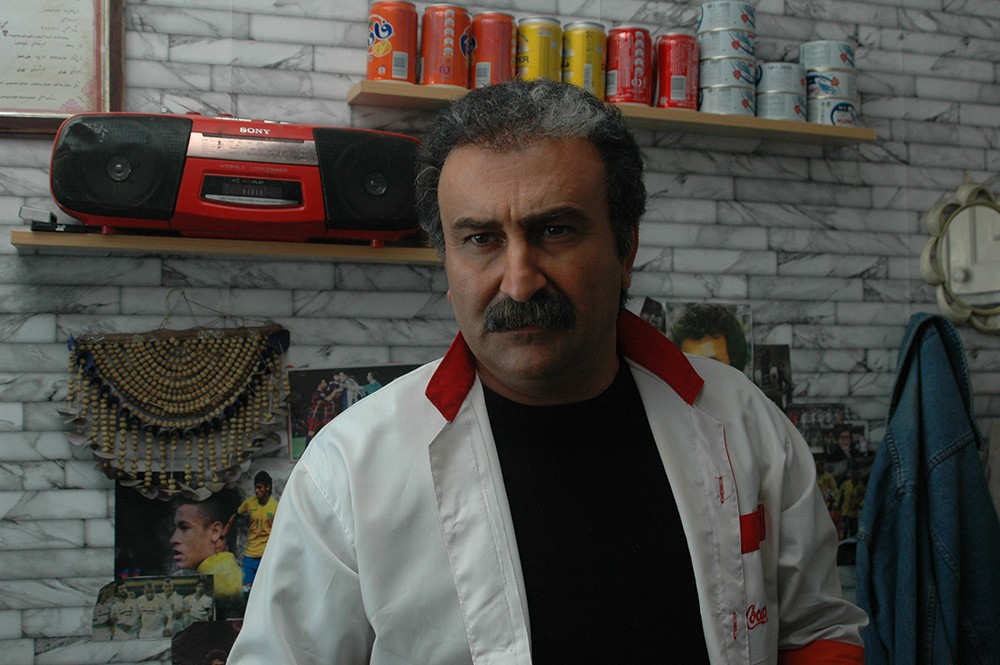 پخش&zwnj;کننده &laquo;کارگر ساده نیازمندیم&raquo; در حال رایزنی با سینماها جهت اکران نوروزی
