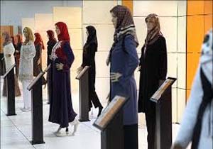 انتخاب ٧٠ اثر برای داوری نهایی جشنواره مد و لباس اسلامی‌ ایرانی
