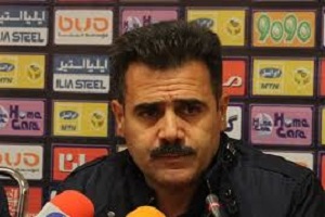 نشست خبری پورموسوی پس از بازی پیکان _ استقلال خوزستان + فیلم
