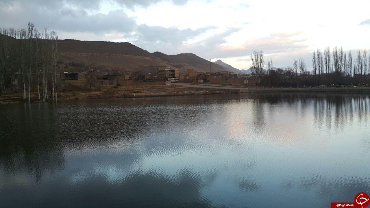 نمایی زیبا از دریاچه سمیرم + تصاویر