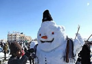 برگزاری جشنواره همگانی آدم برفی درقزوین