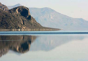 آبگیری بخش وسیعی از دریاچه بختگان