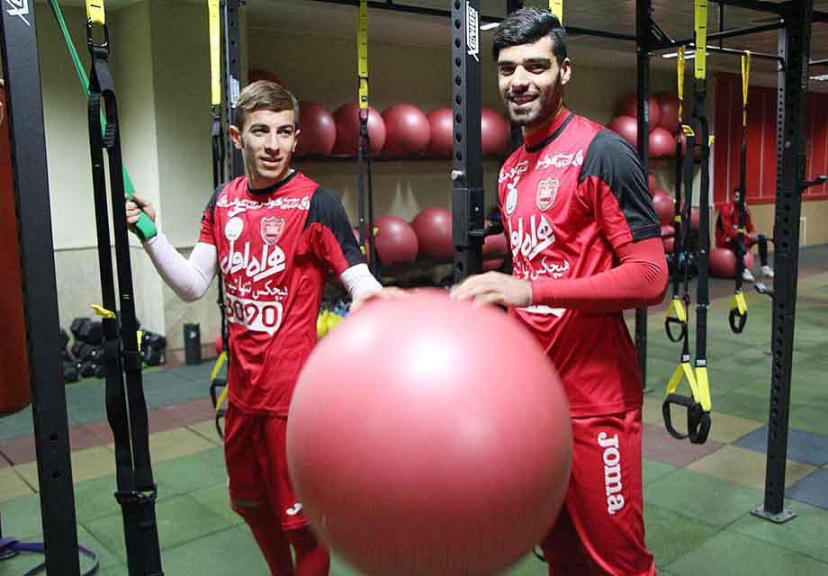 پرسپولیسی ها برنامه&zwnj;های تاکتیکی بازی با سپاهان را مرور کردند