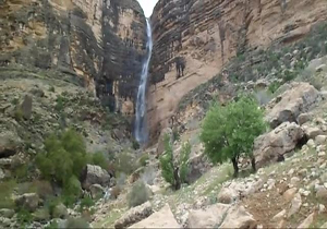 بازگشت حیات به آبشار تارم نی ریز