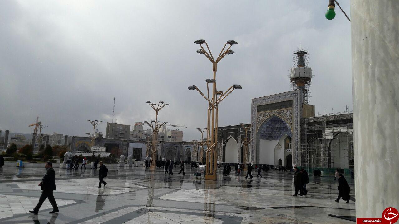 حال و هوای بارانی در حرم حرم امام رضا (ع) + تصاویر