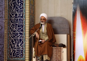 نظام در فتنه ۸۸ متحمل خسارت‌های بسیاری شد