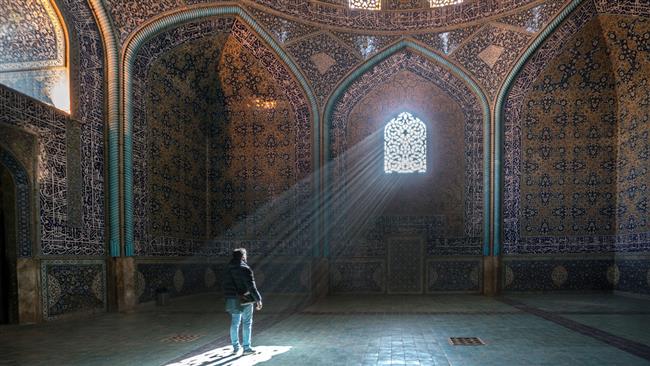 &laquo;هندسی&zwnj;&lrm;های مقدس&raquo; ایران از دریچه دوربین عکاس ایتالیایی+تصاویر