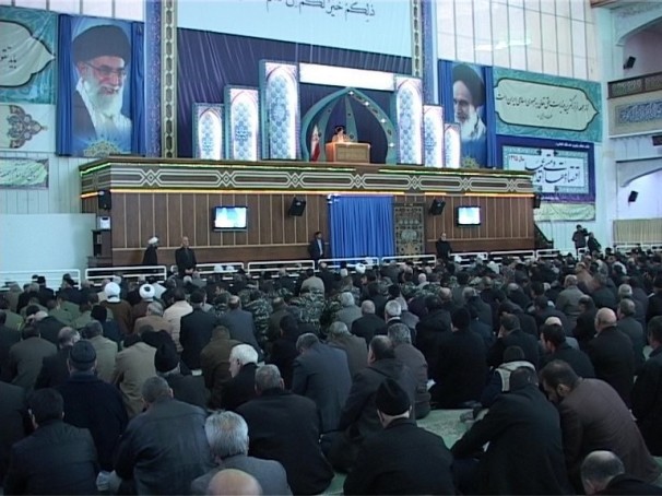 امام جمعه موقت تبریز : مسئولان دین خود را به مردم ادا کنند