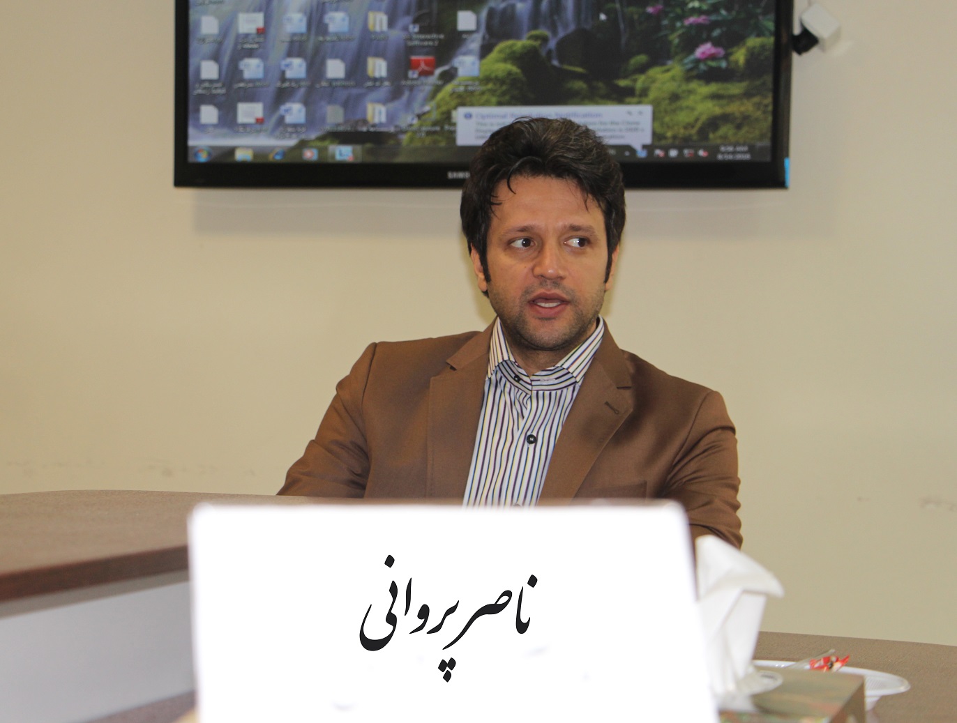 شعر گفتن، مشق شب نوشتن نیست!