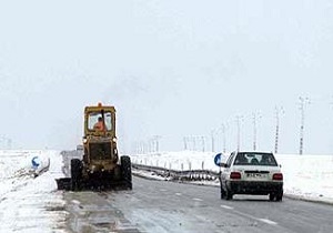راه های مواصلاتی اصلی شهرستان نیر باز است