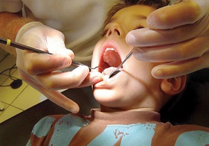 خدمات رسانی در 3 پایگاه ثابت در طرح سلامت دهان و دندان