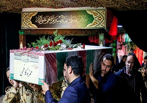 تشییع و خاکسپاری پیکر مطهر شهید مدافع حرم در کرمانشاه