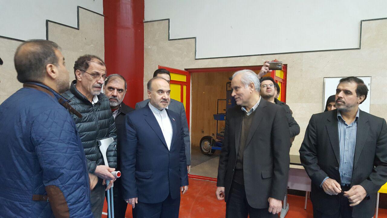 حضور وزیر ورزش و جوانان در فدراسیون جانباران و معلولین
