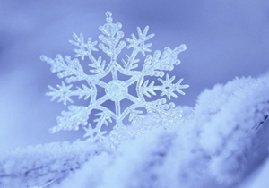 آسمان نیمه ابری همراه با مه صبحگاهی