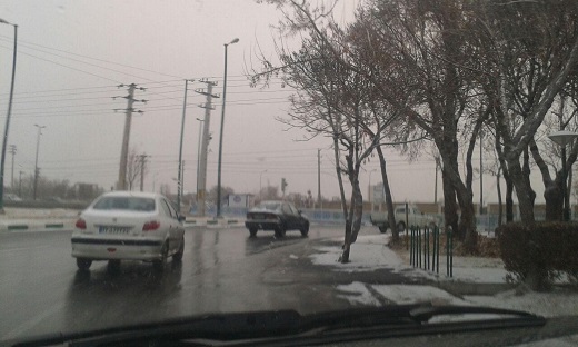 هوای برفی اراک