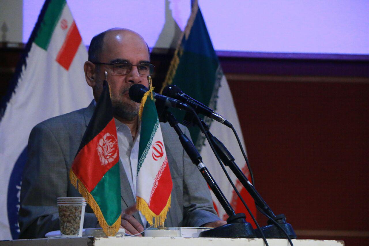 بازگشت نخبگان سرمایه بزرگ انسانی برای افغانستان است بازگشت نخبگان سرمایه بزرگ انسانی برای افغانستان است