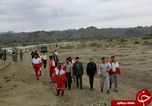 نجات کشاورزان گرفتار سیل با بالگرد+تصاویر