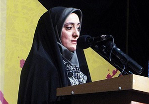 امکانات رسانه‌ای شاعران دلیل زایش شعر خوب نیست