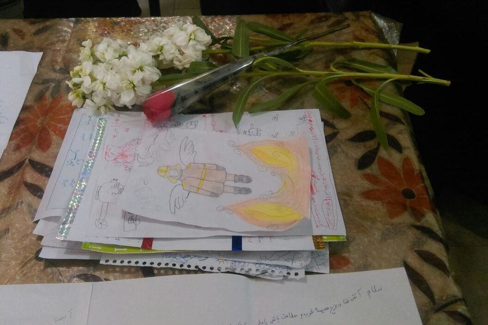 عاشقانه های دانش آموزان برای مردانی که سوختند عاشقانه های دانش آموزان برای مردانی که سوختند