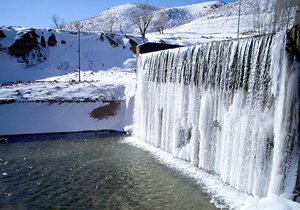 کاهش 16 درصدی بارندگی/ 10 سانتیمتر برف در کوهرنگ