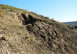 دستگیری 4 حفار غیرمجاز آثار باستانی شهرستان گرمی