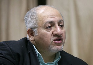 بازنگری در قانون احزاب لازم است