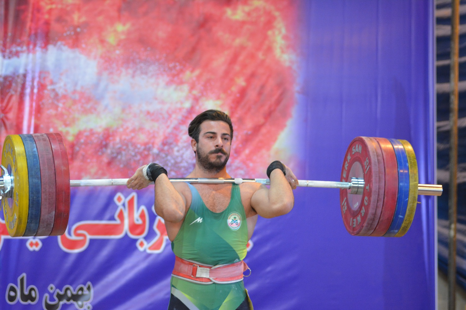 قهرمان المپیک ناباورانه از دور مسابقات حذف شد