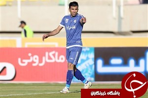 هافبک جنجالی استقلال در فهرست 18 نفره قرار گرفت