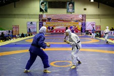 كرمانشاه قهرمان رقابت های گراپلینگ بانوان كشور شد